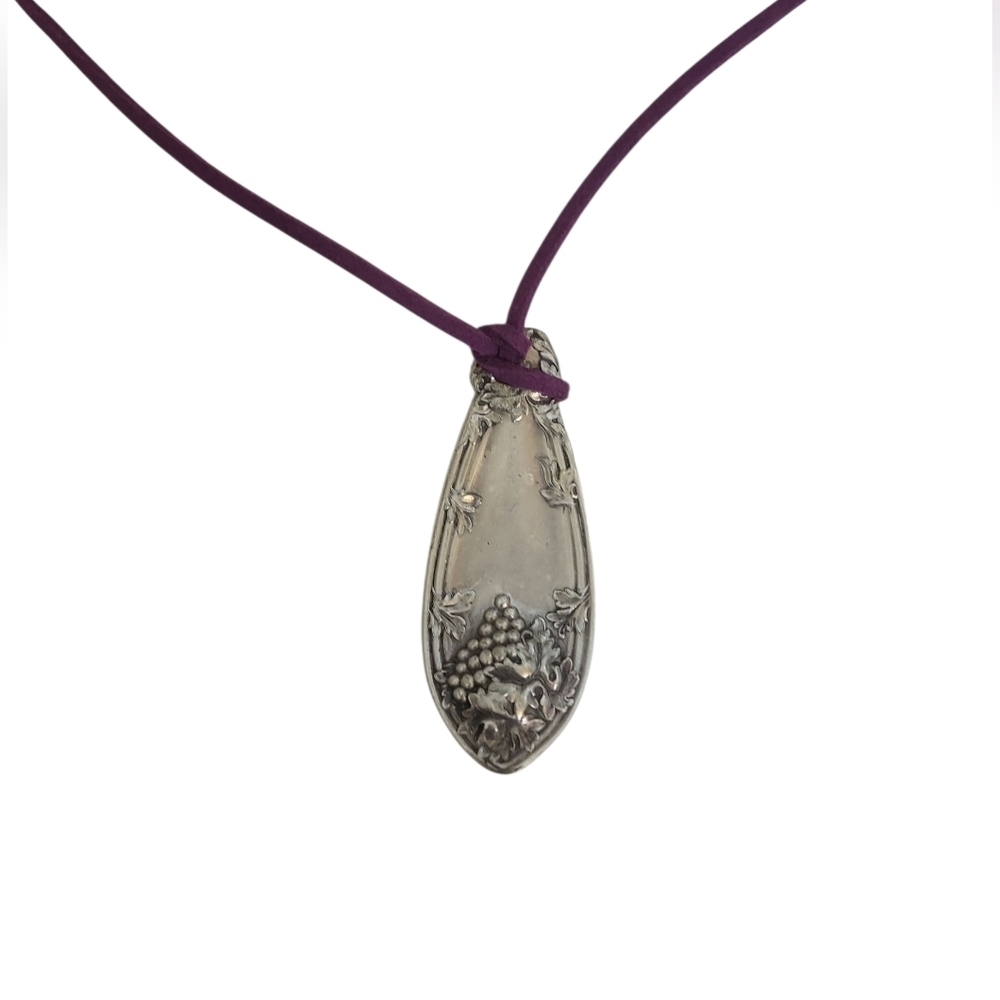 Antique Spoon Necklace 1881 Rogers Bros “LaVigne” Silverplate Jewelry